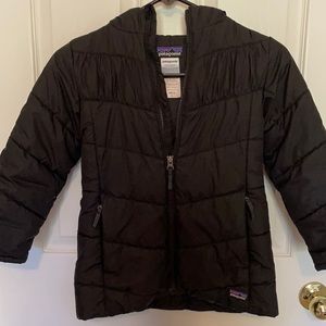 Patagonia jacket with hood size small girls black